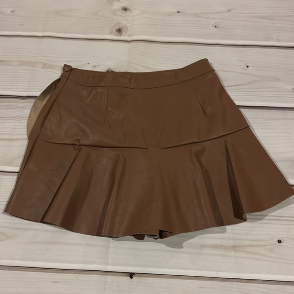 Do+be faux leather skort M - Picture 7 of 8